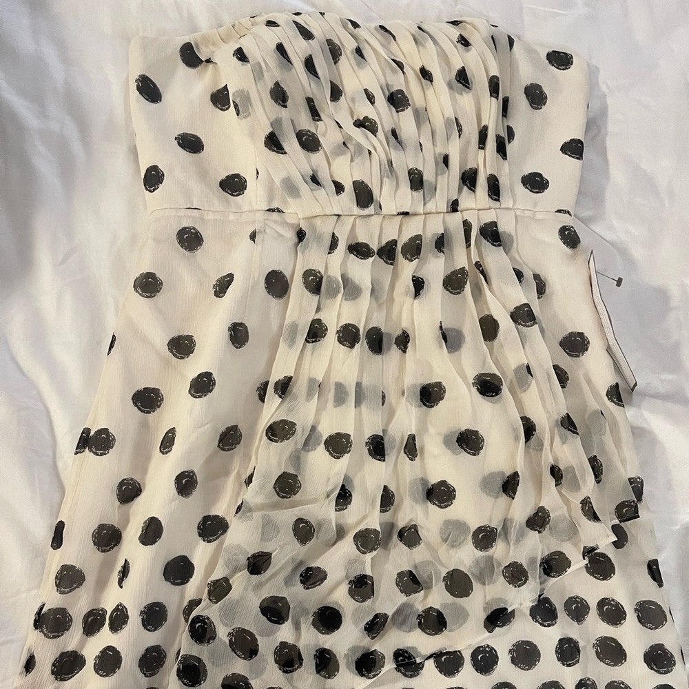 Elegant Strapless Polka Dot Dress
